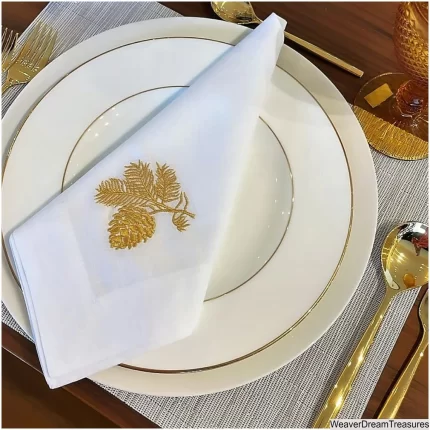 Christmas napkins. Linen napkins. 100% linen table napkins. Dinner napkins. Pinecones embroidered napkins set. Cloth napkins